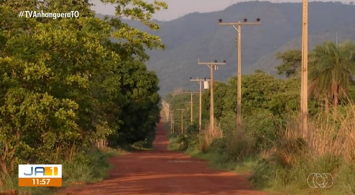 Moradores de assentamento reclamam de falta de energia elétrica e prejuízos: ‘Estamos perdendo a comida’