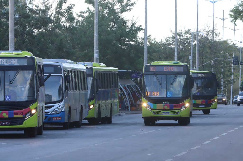 Tarifa de R$ 2 no transporte coletivo de Palmas será mantida até o dia 31 de março, diz prefeitura