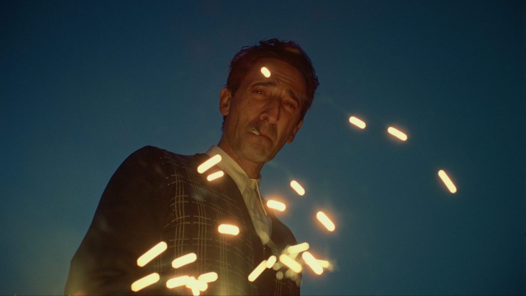Por que ‘O brutalista’ é tão longo? Diretor explica duração de 3h35 do filme: ‘Às vezes mais é mais’