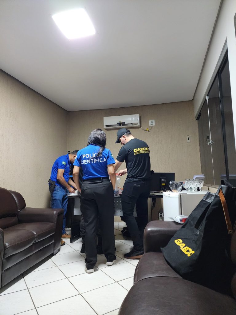 Operação investiga fraude e superfaturamento no aluguel de carros pela Câmara de Araguaína