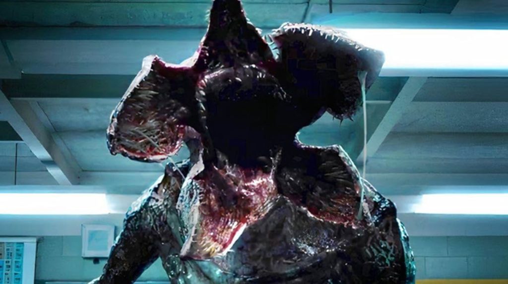 É #FAKE vídeo de ‘Demogorgon’ enjaulado em balsa durante evento de ‘Stranger Things’ na Tailândia; cena foi feita com IA