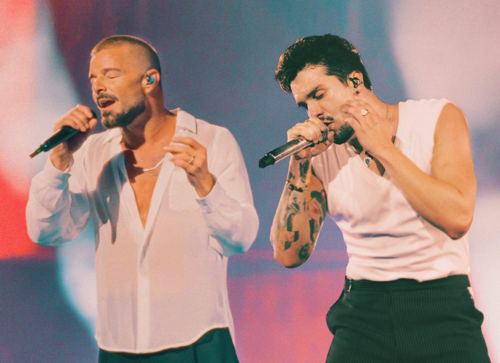 Luan Santana faz feat estranho com Ricky Martin em versão de hit de 1995