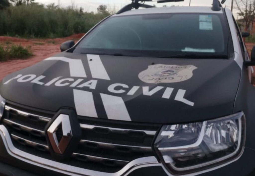 Mãe e filhas são resgatadas de casa após agressões, diz polícia
