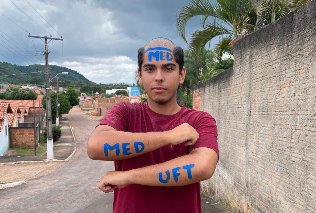 Da roça para a universidade: como jovem do TO conseguiu aprovação no curso de Medicina da UFT