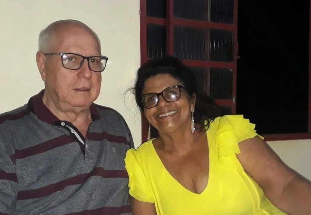 Professora e empresário aposentados: quem era o casal que morreu após carro sair da pista e capotar na BR-010